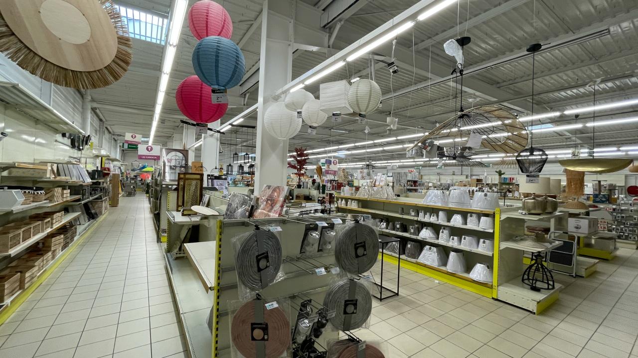 Commerce Laxou 1550m² Vente commerce Laxou Meurthe-et-Moselle OVCOM2424243 1